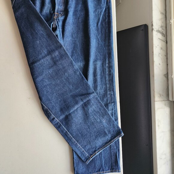 Levi's Men's 501 Button Fly Straight Leg Like New Jeans 38 X 31 Dark Blue Denim - Picture 5 of 5